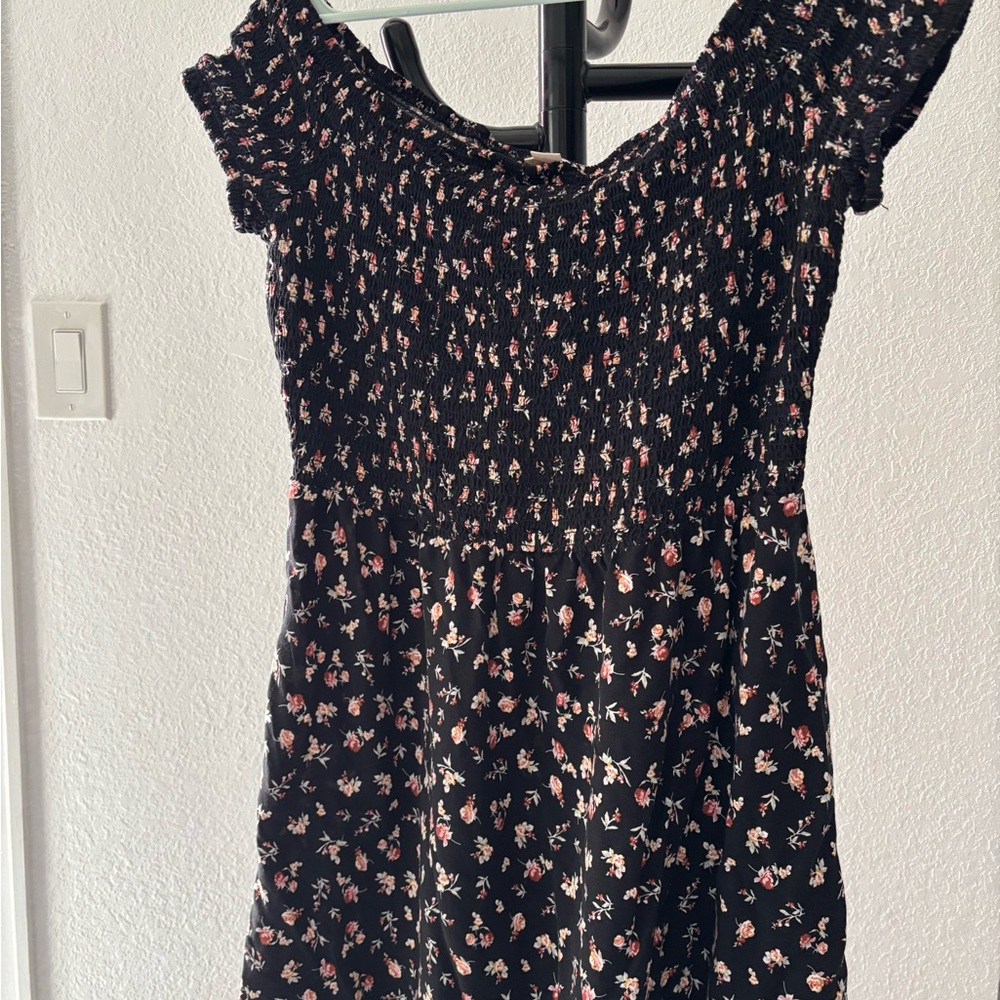 Mossimo Supply Co. Black Floral Smocked Top